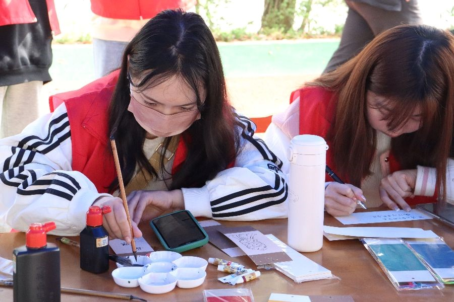 7f653db121c44175a6572a39ee346eda.png 图片1.png