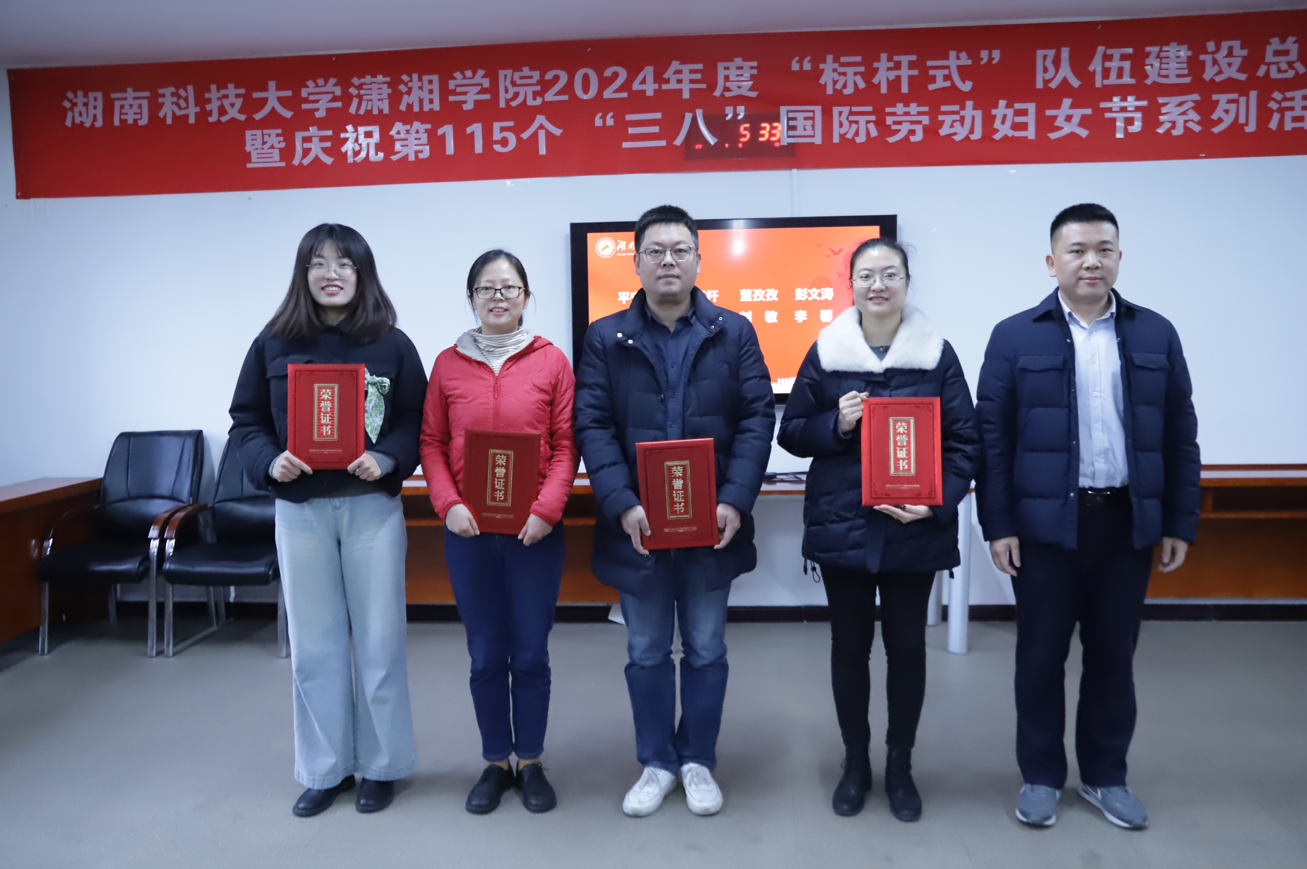 b65370b3965342608448572555f70980.jpg b65370b3965342608448572555f70980.jpg