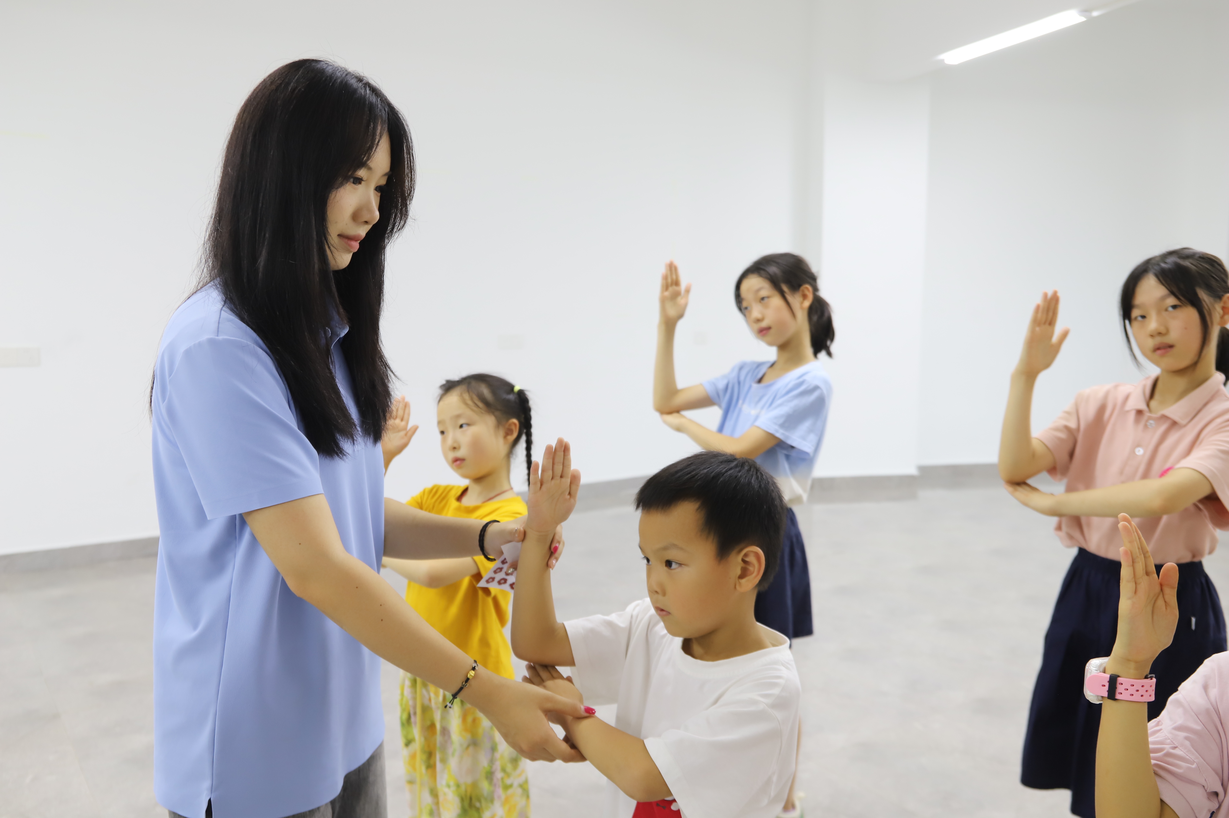 1bc9c28e64c54a66805bba28e056d9de.jpg 1bc9c28e64c54a66805bba28e056d9de.jpg